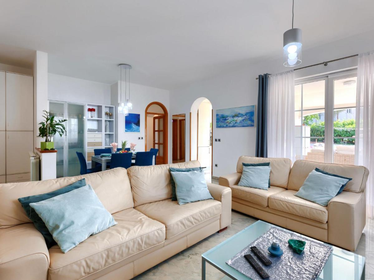 Hrvatin By Interhome Pula