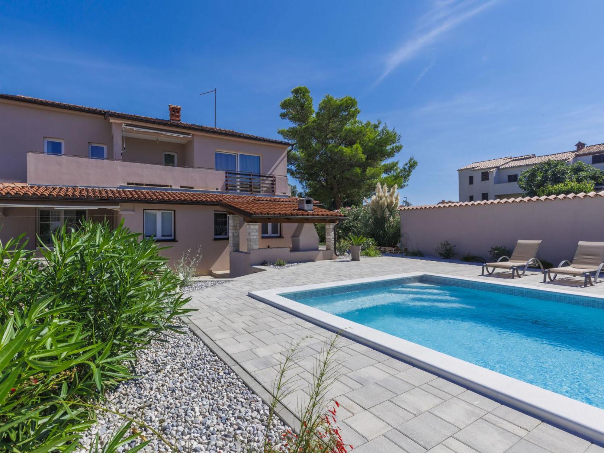 Appartement Hrvatin By Interhome